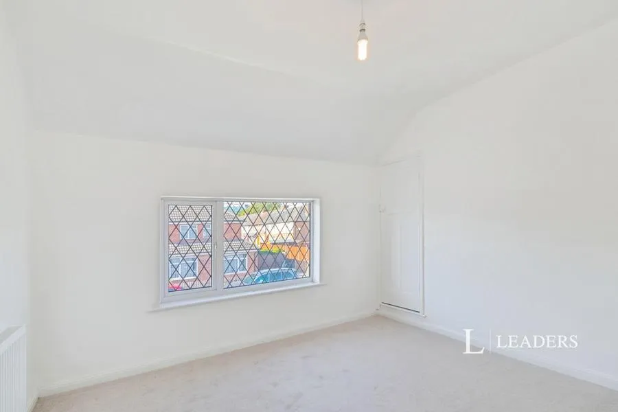 Lansdowne Grove, Wigston, LE18, photo 13