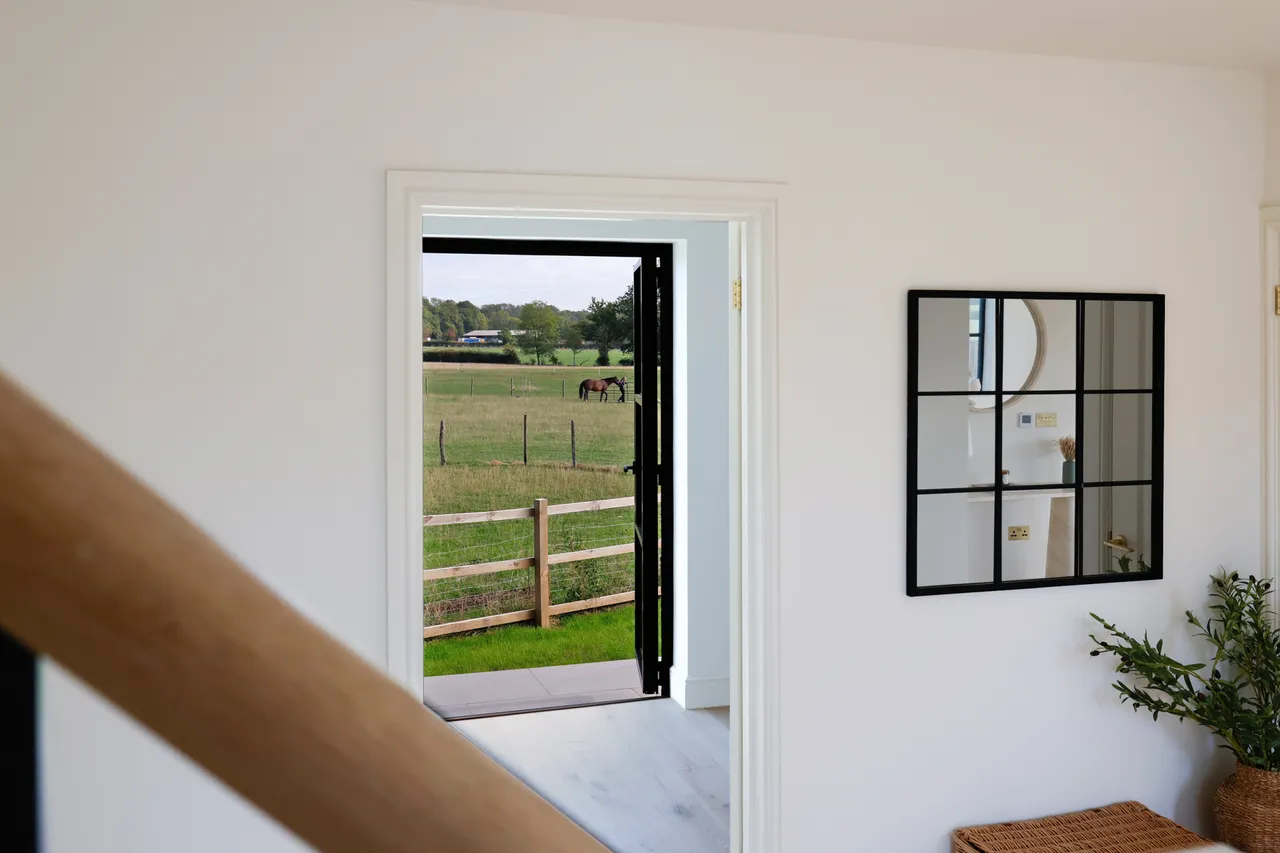 Old Farm Close, Charlwood, RH6, photo 16