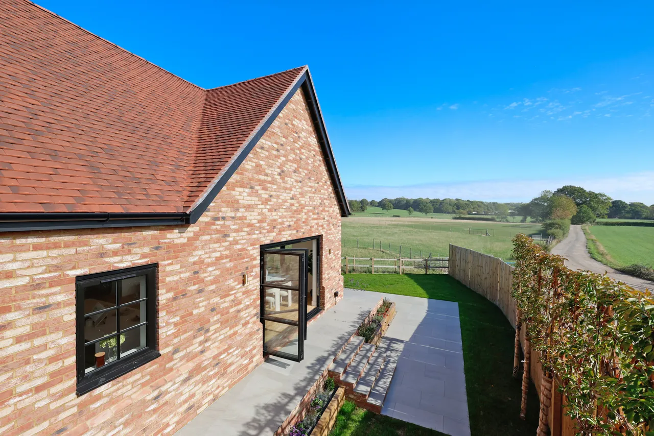 Old Farm Close, Charlwood, RH6, photo 28