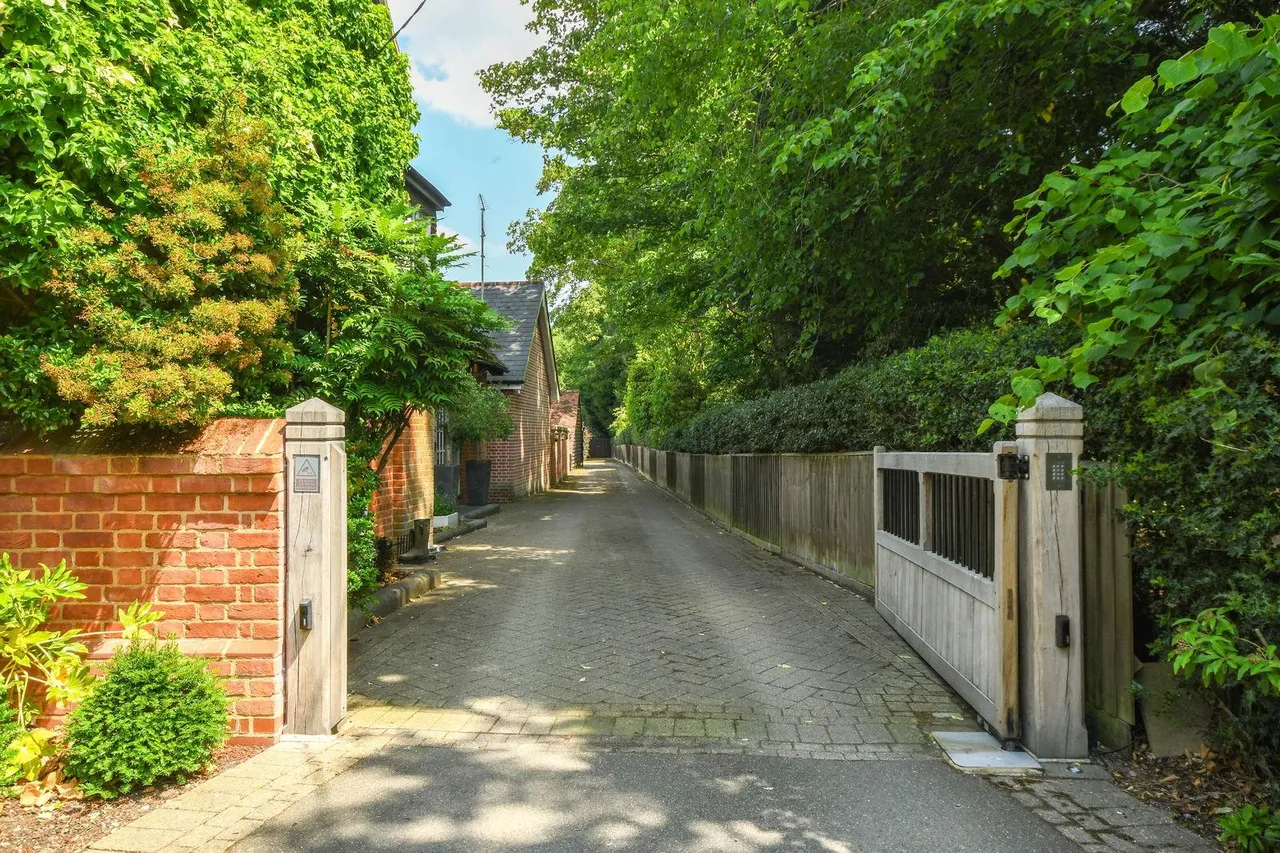 Mill Green Road, Mill Green, CM4, photo 34