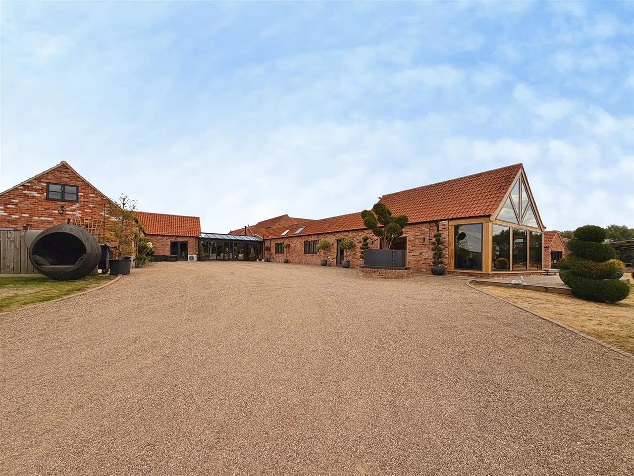 Sutton, Retford, photo 69