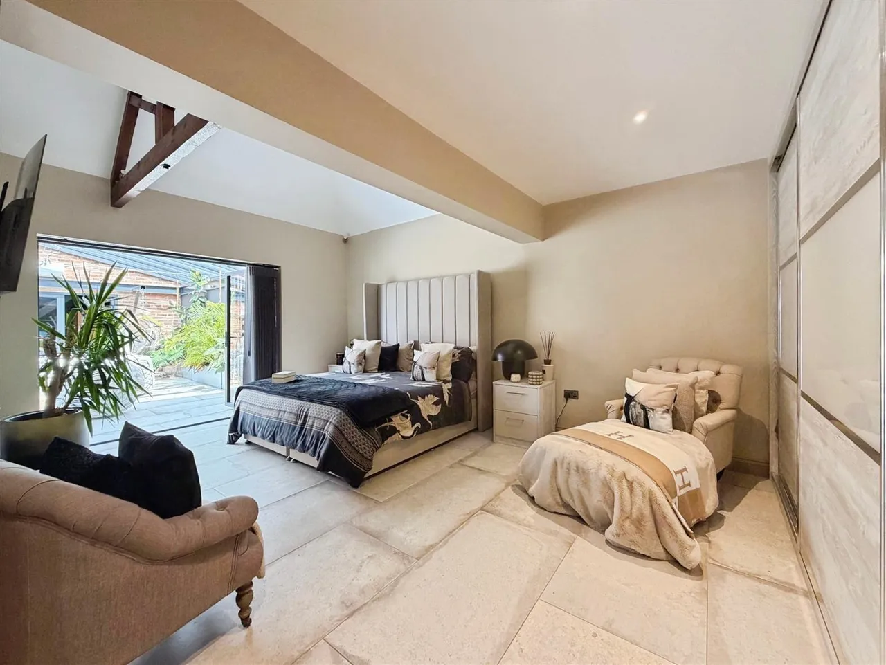 Sutton, Retford, photo 38