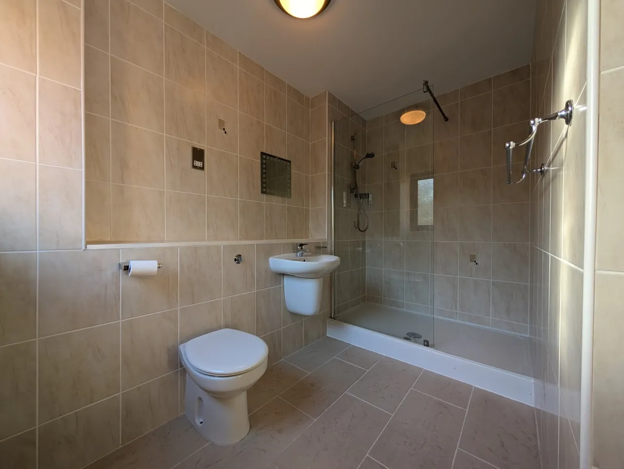 Cramond Road North, Edinburgh, EH4, photo 18