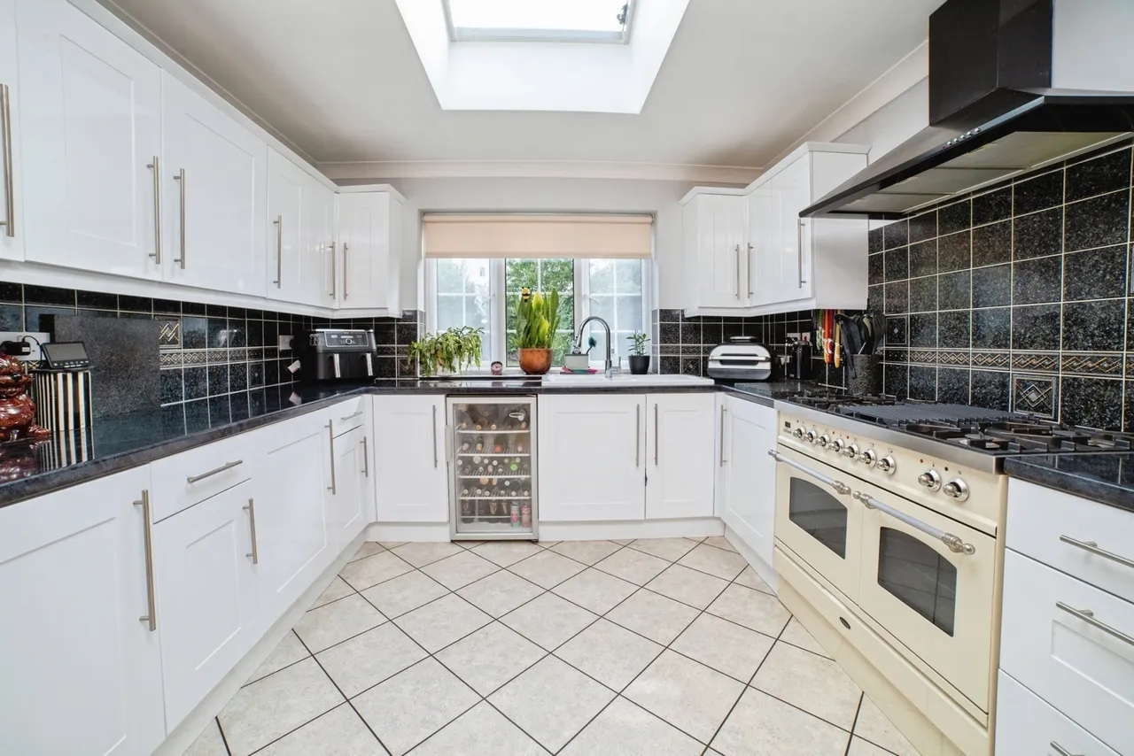 Clumber Street, Sutton-in-Ashfield, Nottinghamshire, NG17, photo 4