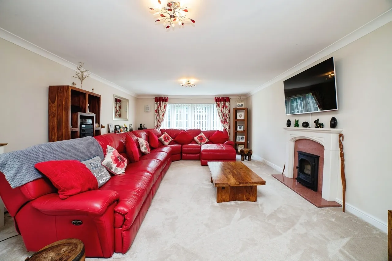 Clumber Street, Sutton-in-Ashfield, Nottinghamshire, NG17, photo 5