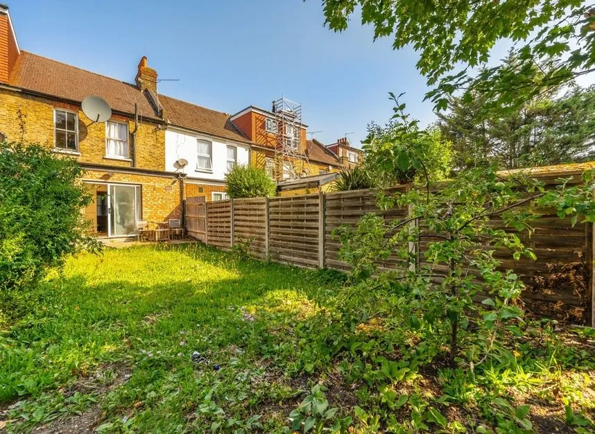 Bernard Avenue, Northfields, W13, photo 5