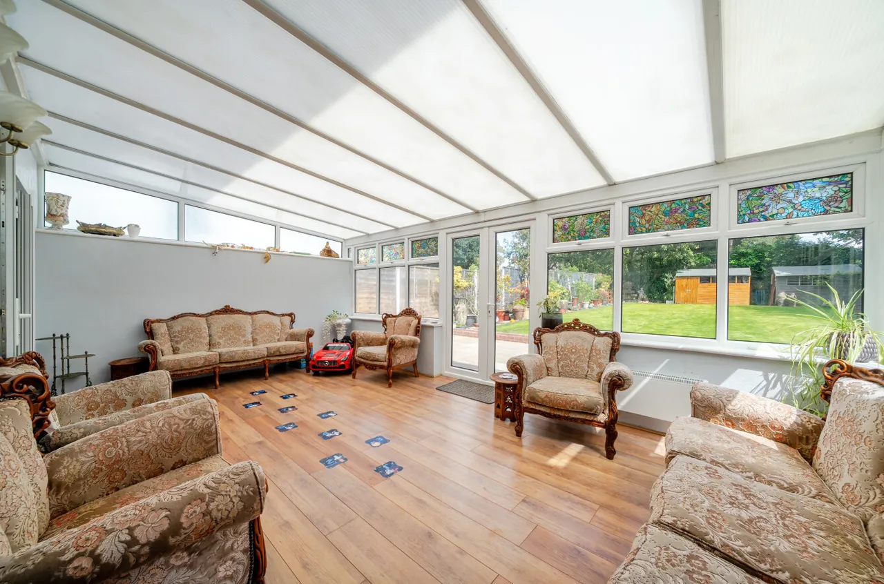 The Riding, Woking, GU21, photo 27