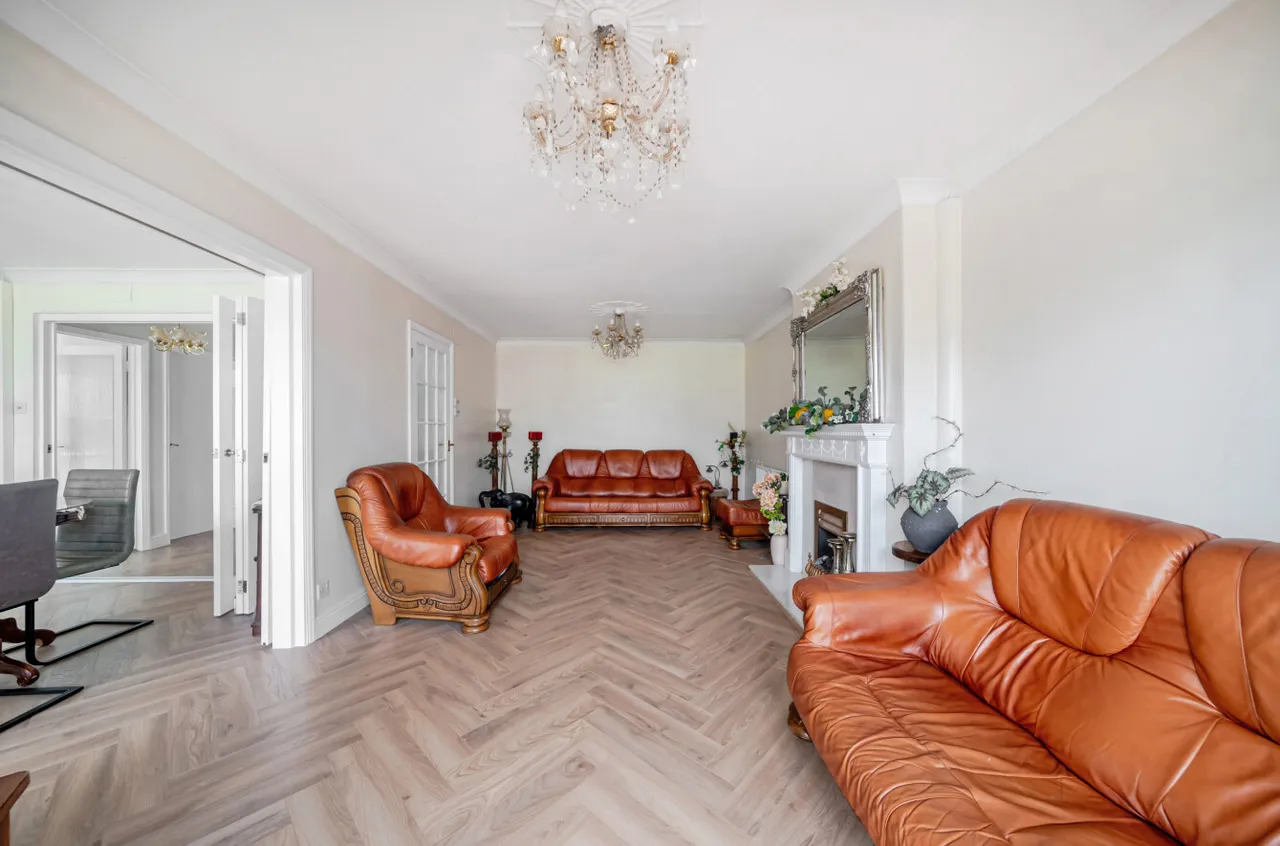 The Riding, Woking, GU21, photo 29