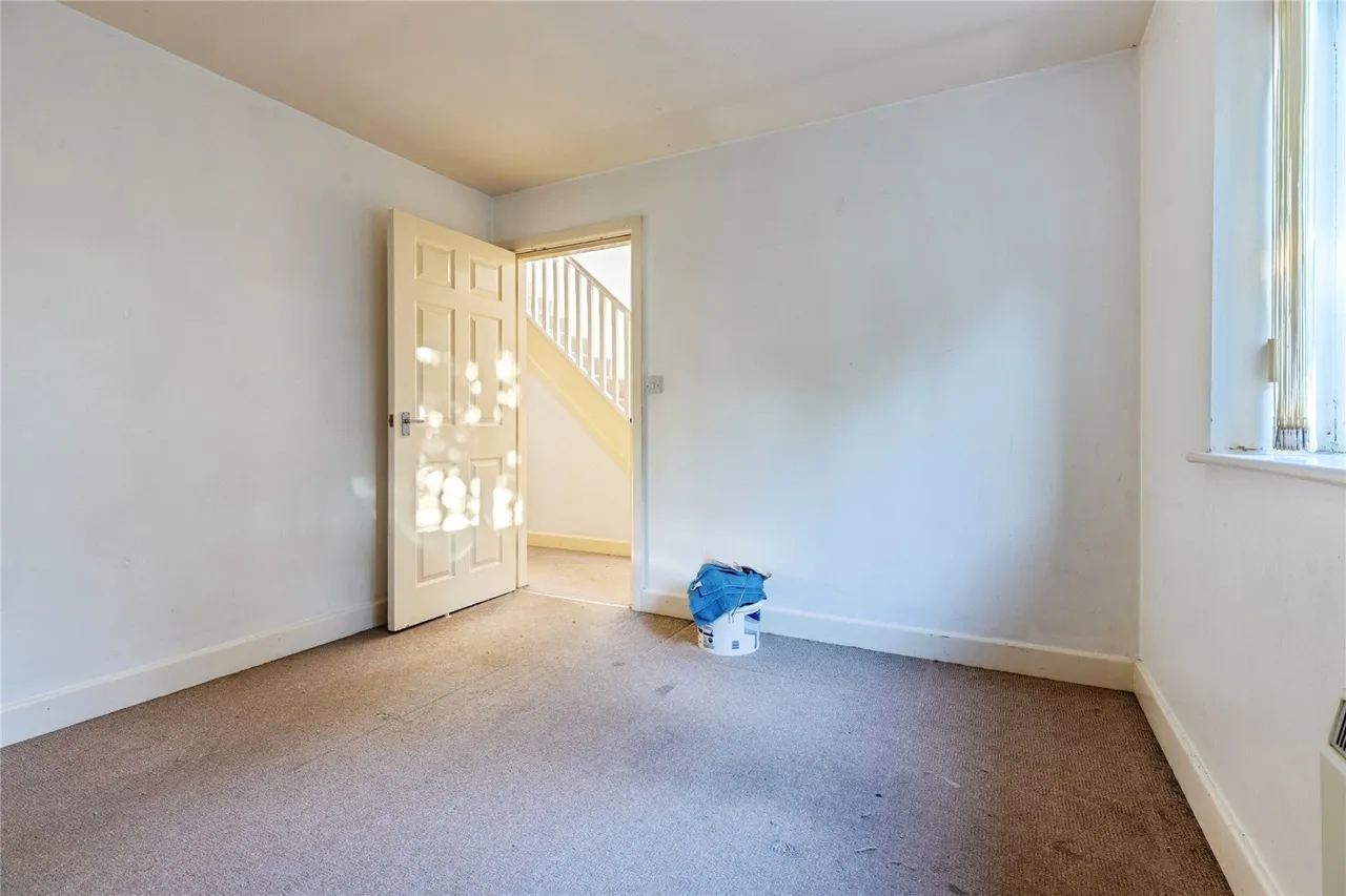 St. James Court, Bury, BL8, photo 8