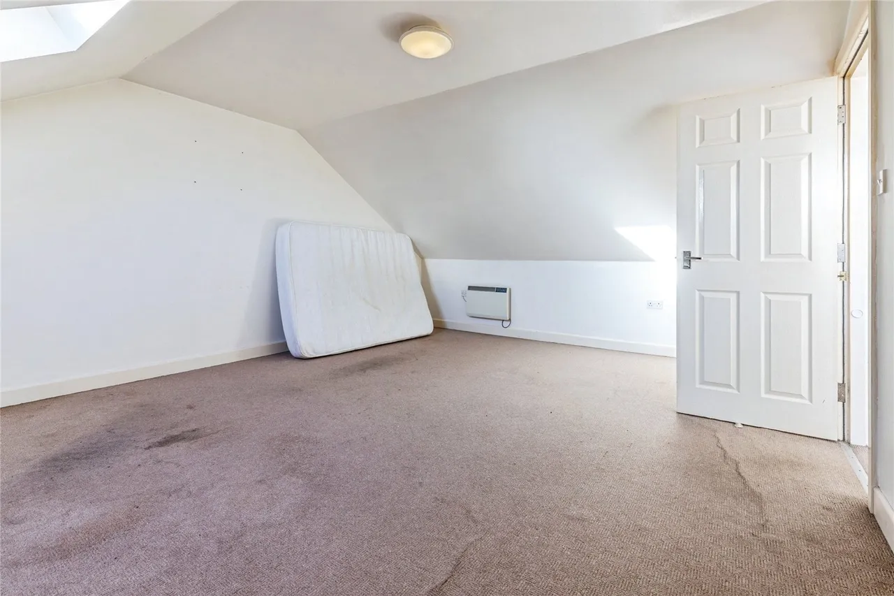 St. James Court, Bury, BL8, photo 10