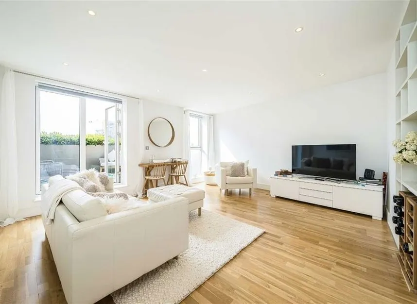 1 bed flat for sale — Great Suffolk Street, London Bridge, SE1