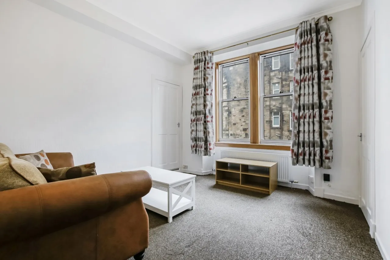 Howard Street, Paisley, Renfrewshire, PA1, photo 2