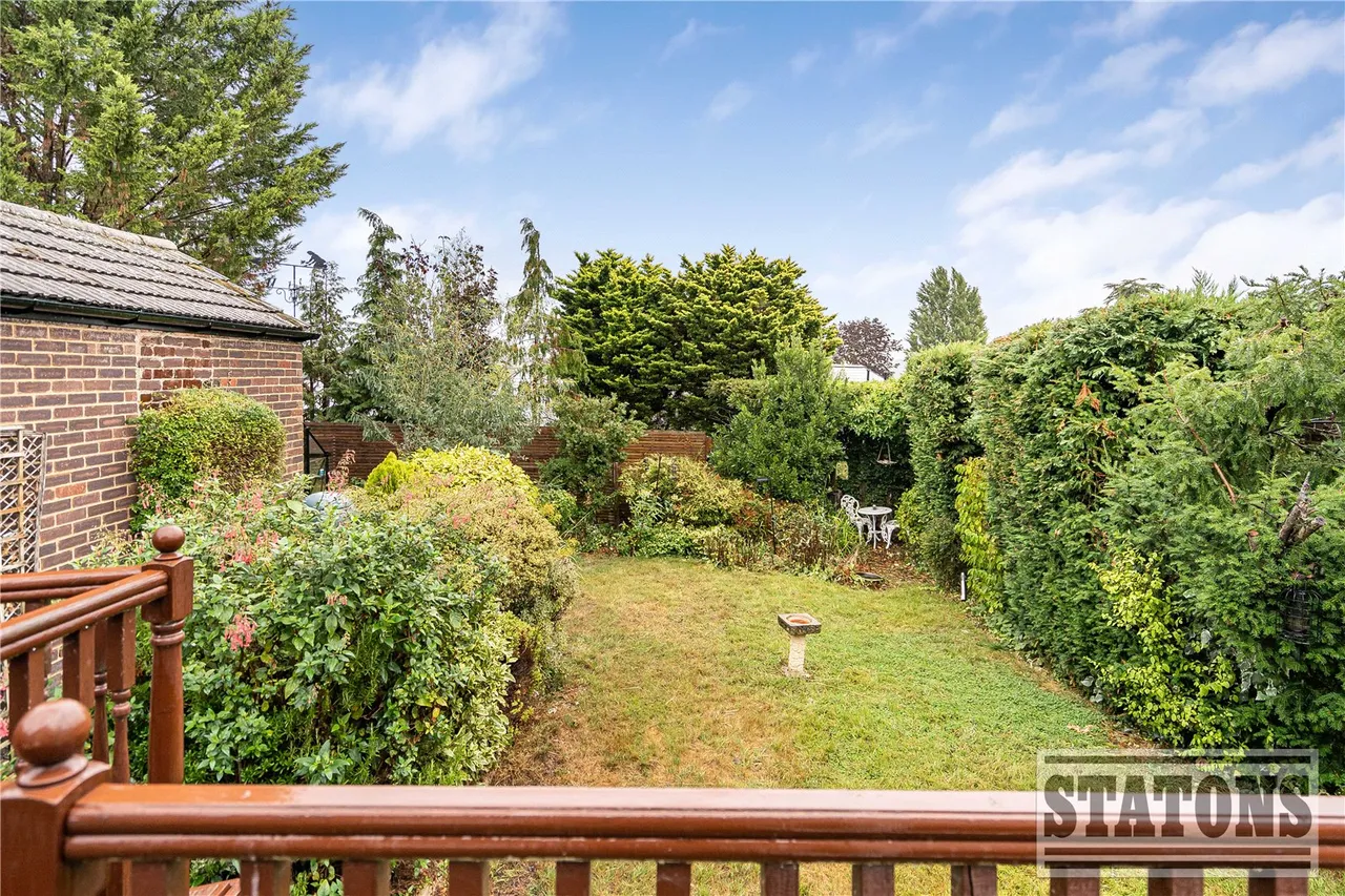 Wood View, Cuffley, EN6, photo 13