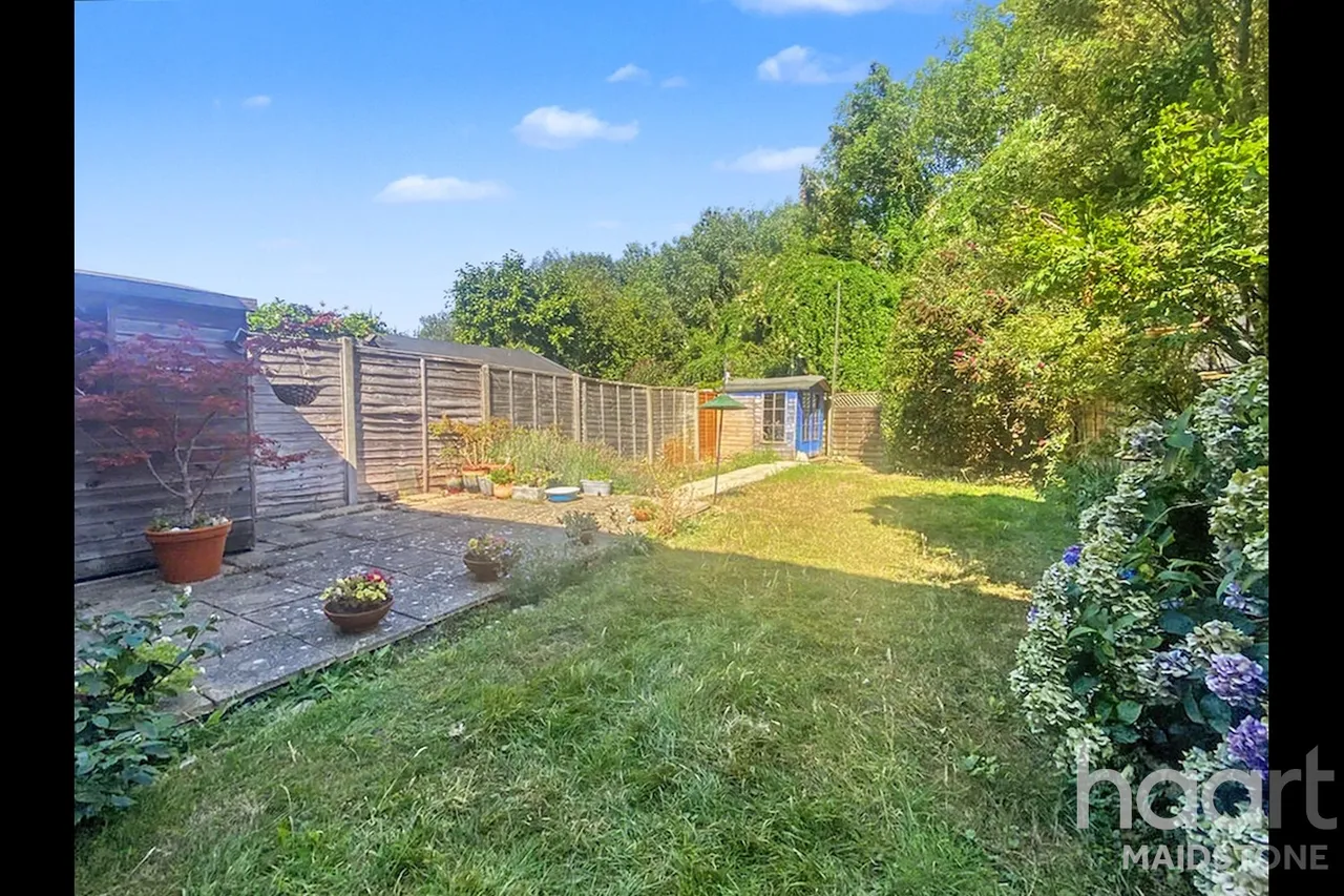 Garden Close, Maidstone, ME15, photo 12