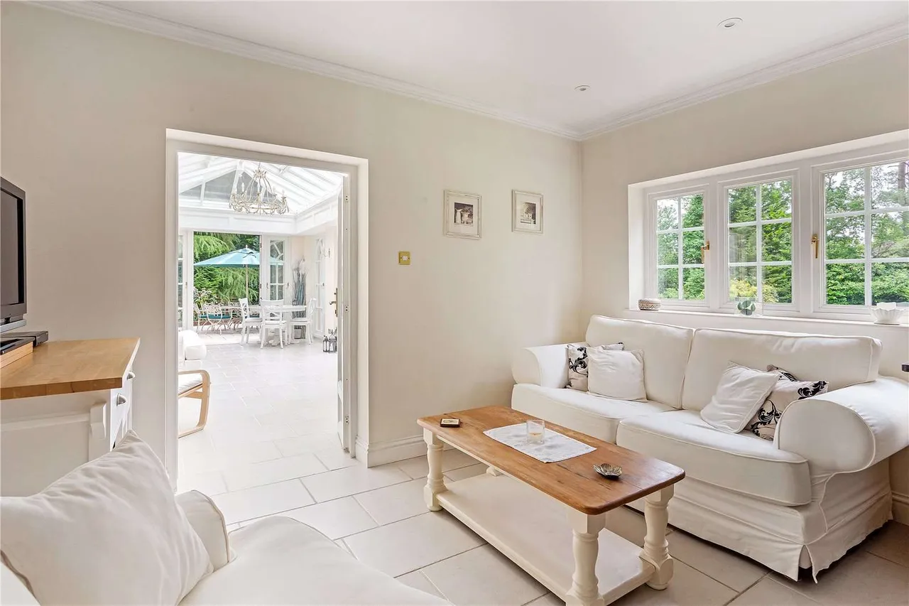 Regents Walk, Ascot, Berkshire, SL5 9JQ, photo 11