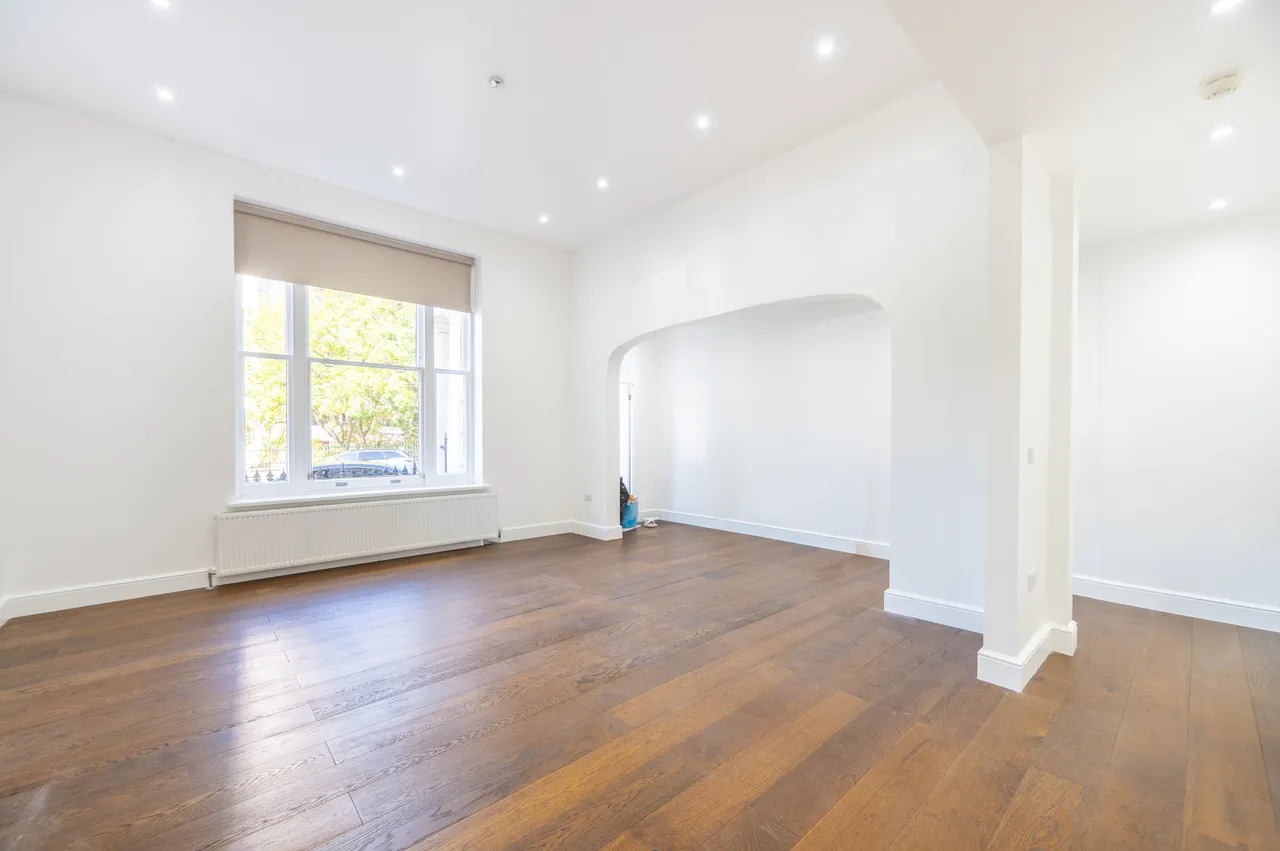 3 bed flat to rent, London, W2