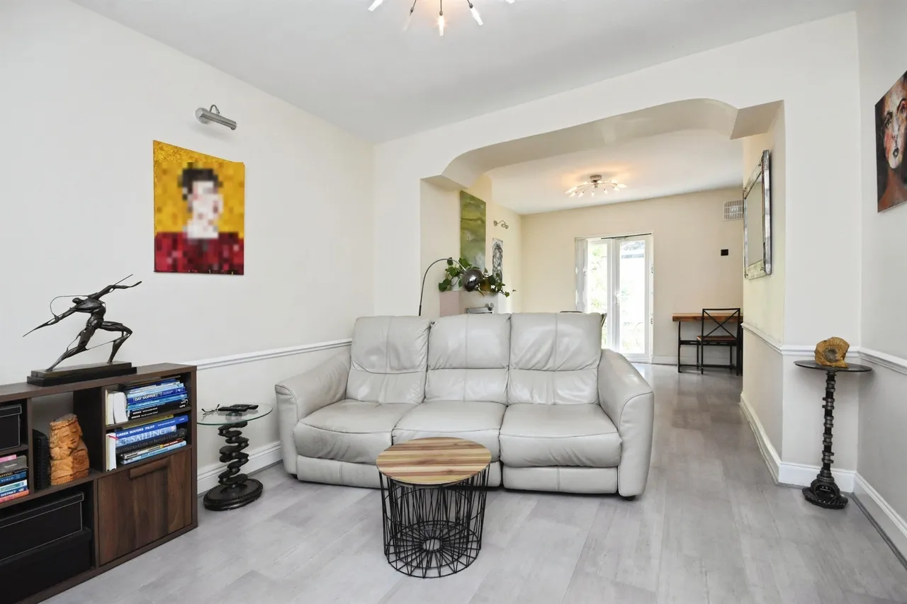 Knighton Road, Romford, photo 3