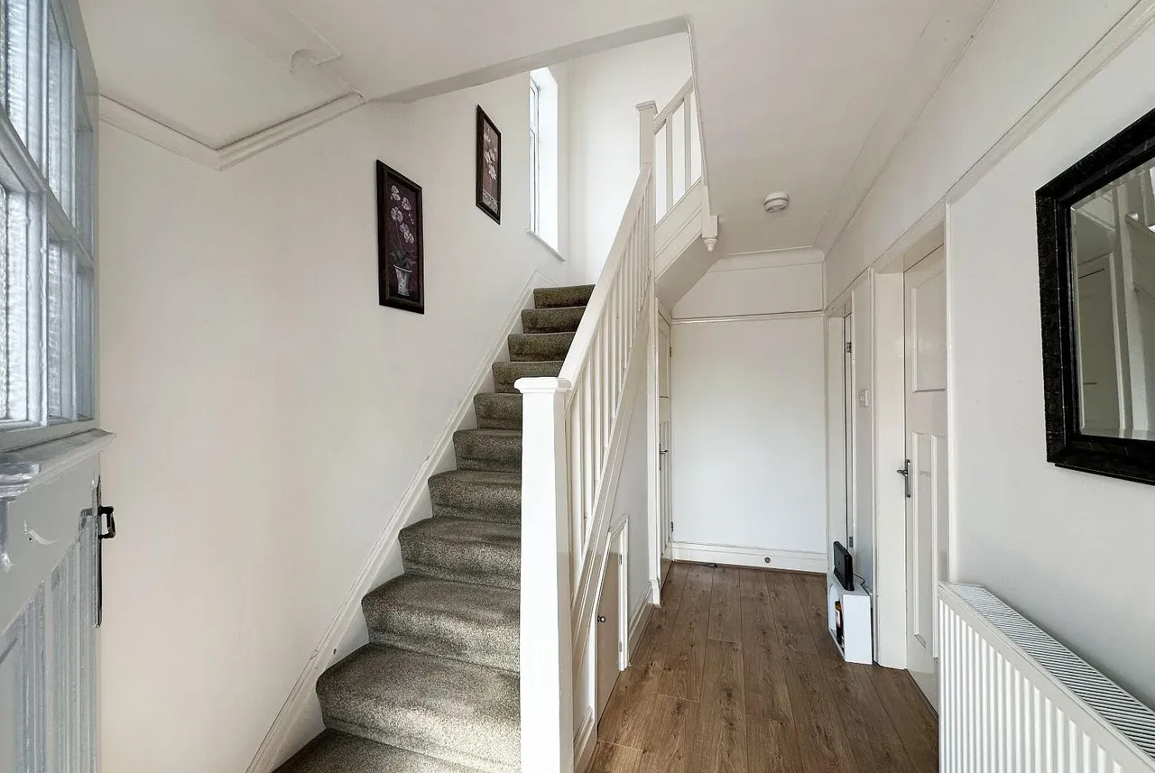 West Vale Road, Timperley, Cheshire WA15 7RN, photo 14