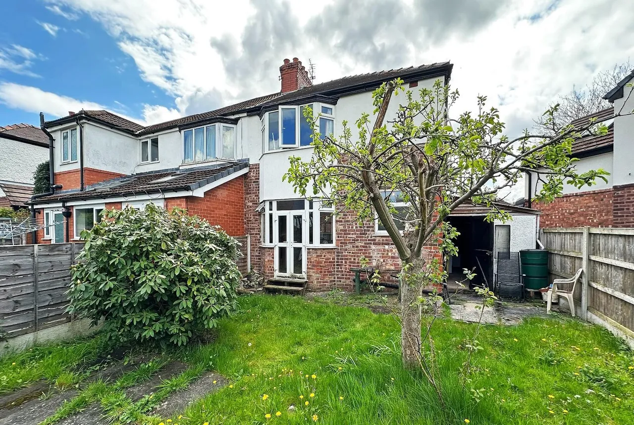West Vale Road, Timperley, Cheshire WA15 7RN, photo 6