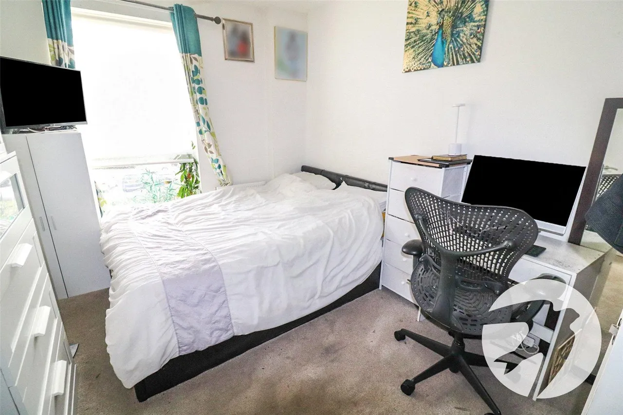 Larner Road, Erith, DA8, photo 8