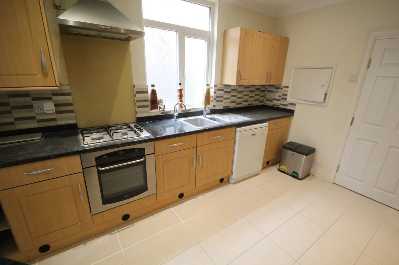 St. Kildas Road, Harrow, photo 2
