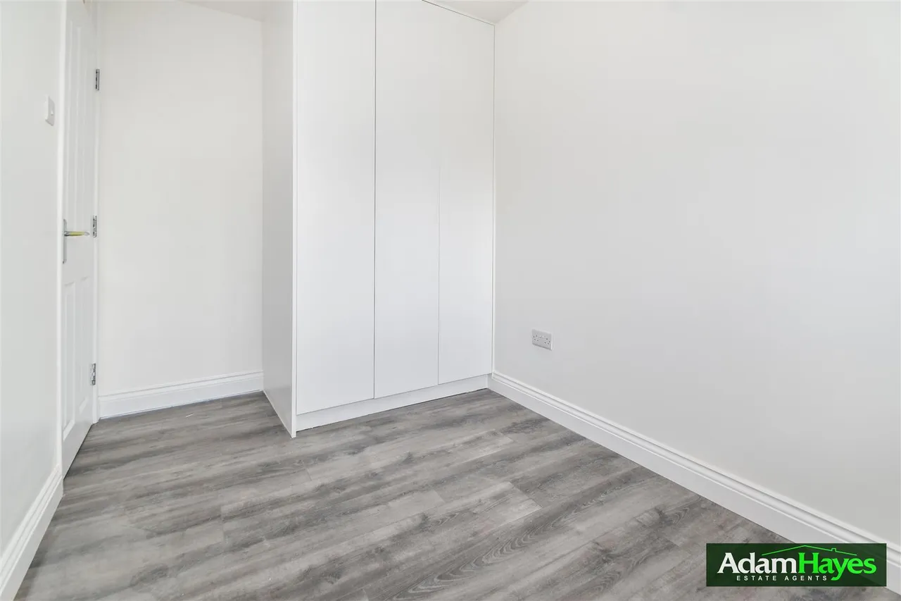 Gainsborough Road, Woodside Park, N12, photo 8