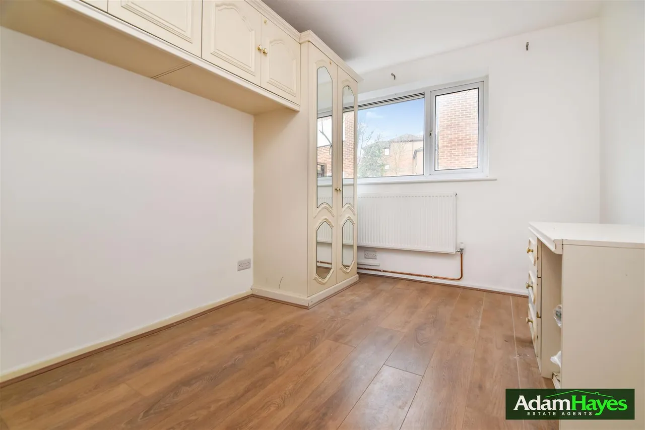 Gainsborough Road, Woodside Park, N12, photo 4