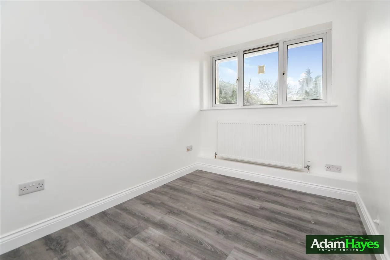 Gainsborough Road, Woodside Park, N12, photo 3