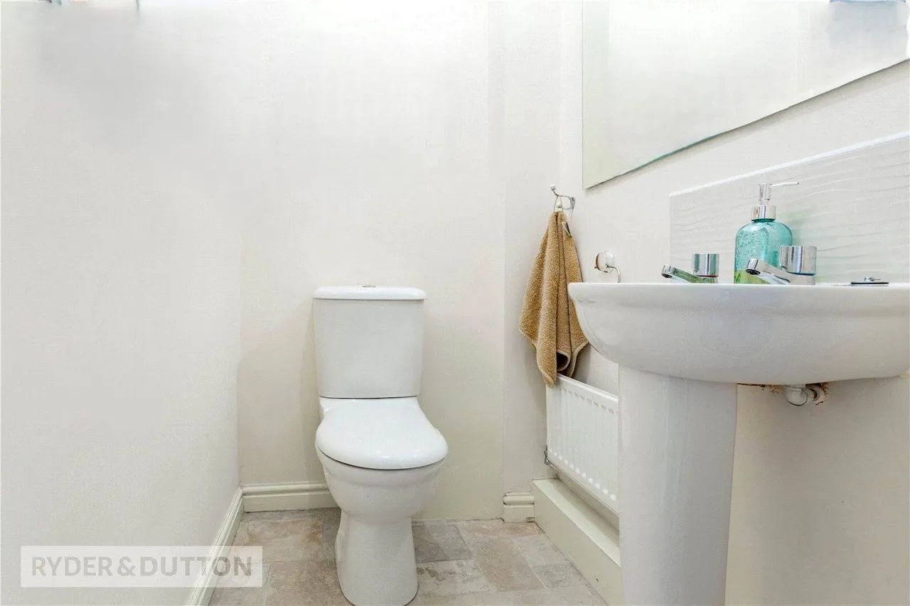 Sutherland Road, Heywood, OL10, photo 12
