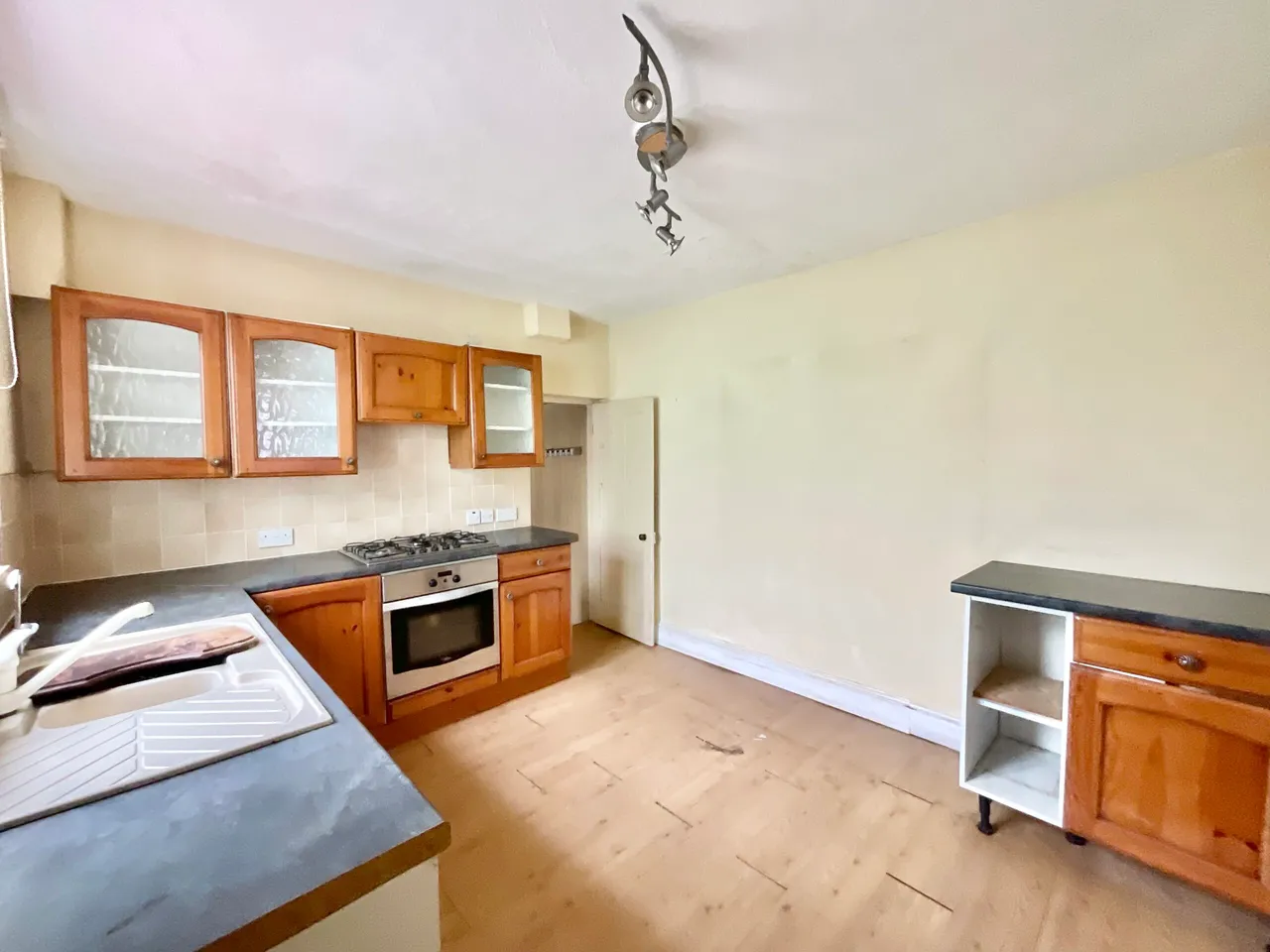 The Avenue, Stone, ST15, photo 20