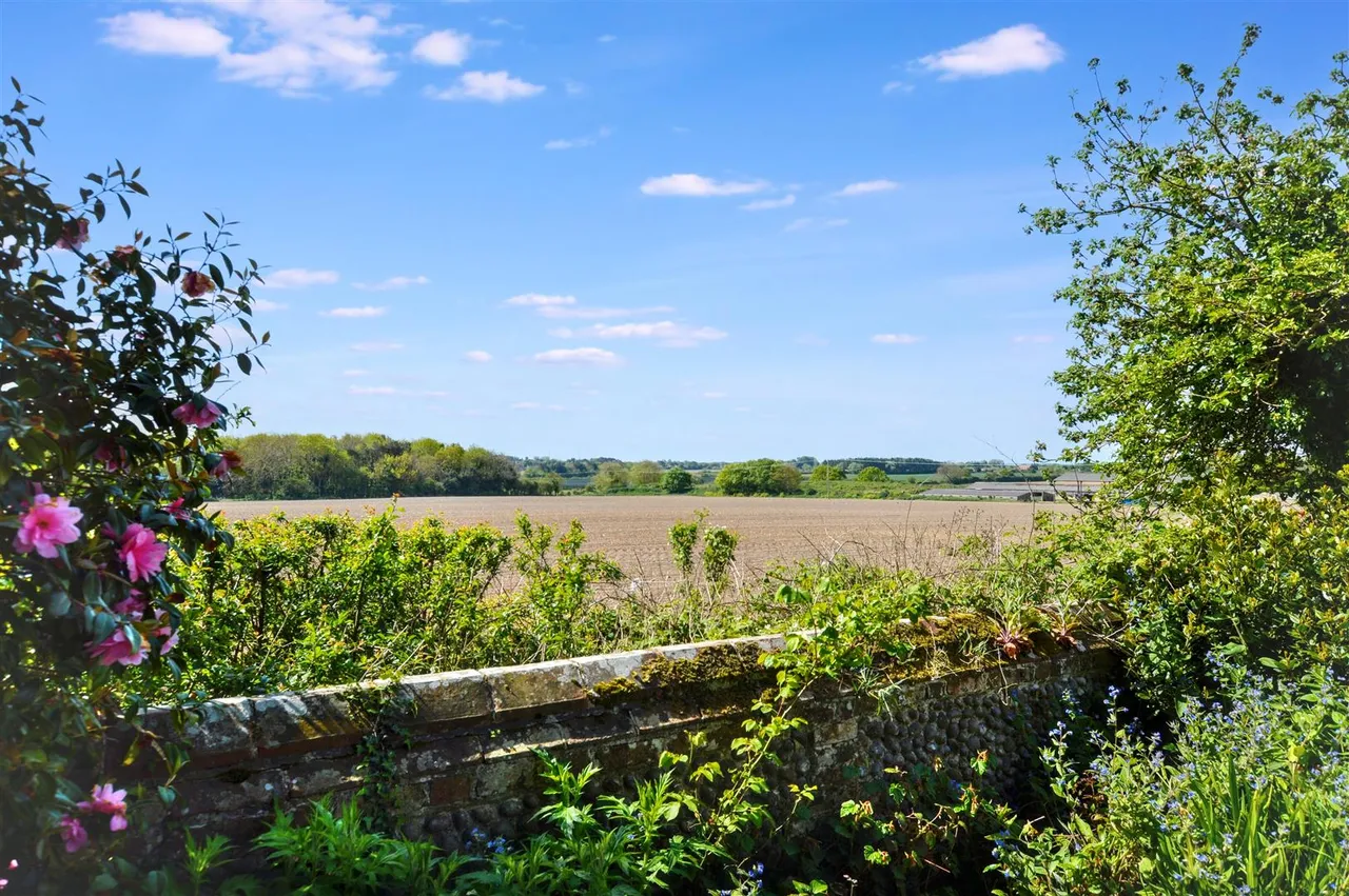 Holt Road, Upper Sheringham, NR26, photo 27