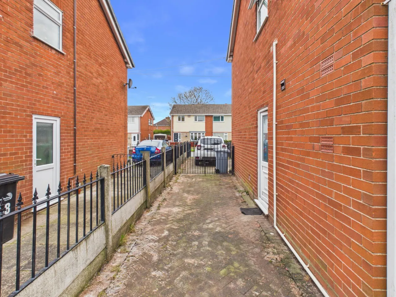 Monks Lane, Crewe, photo 17