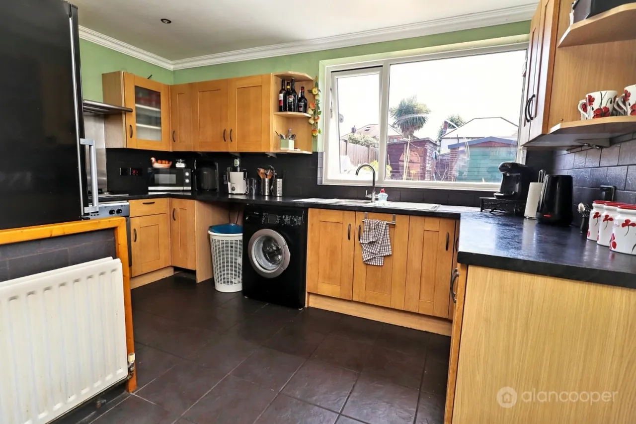 Bentley Road, Nuneaton, CV11, photo 7