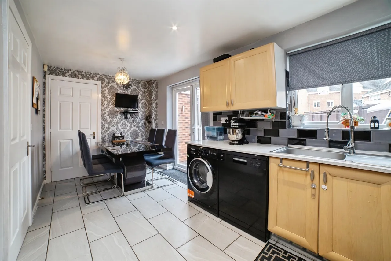 Quartz Avenue, Mansfield, NG18, photo 5