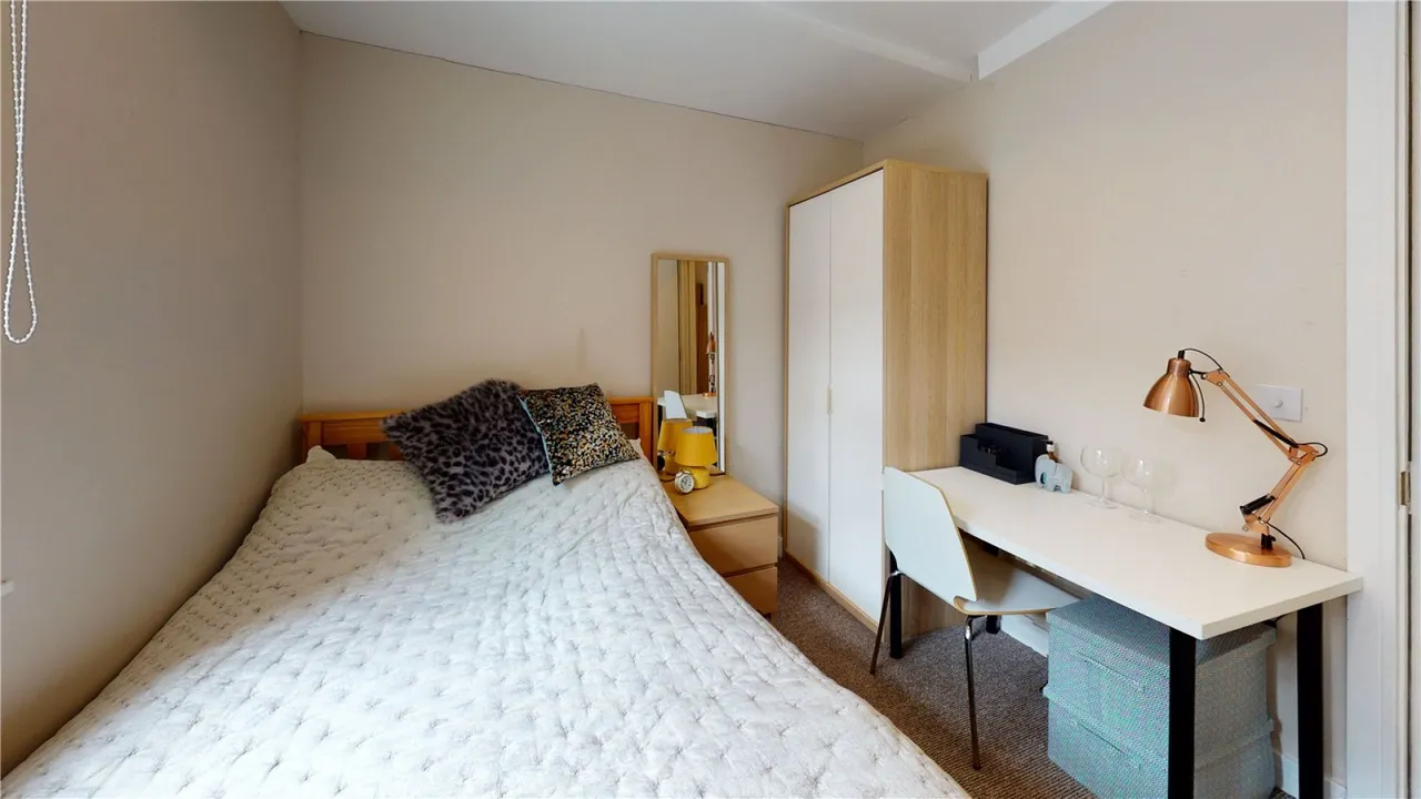 Whiteladies Road, Bristol, BS8, photo 6