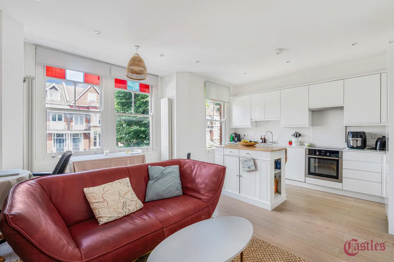 Mount View Road, N4, photo 9