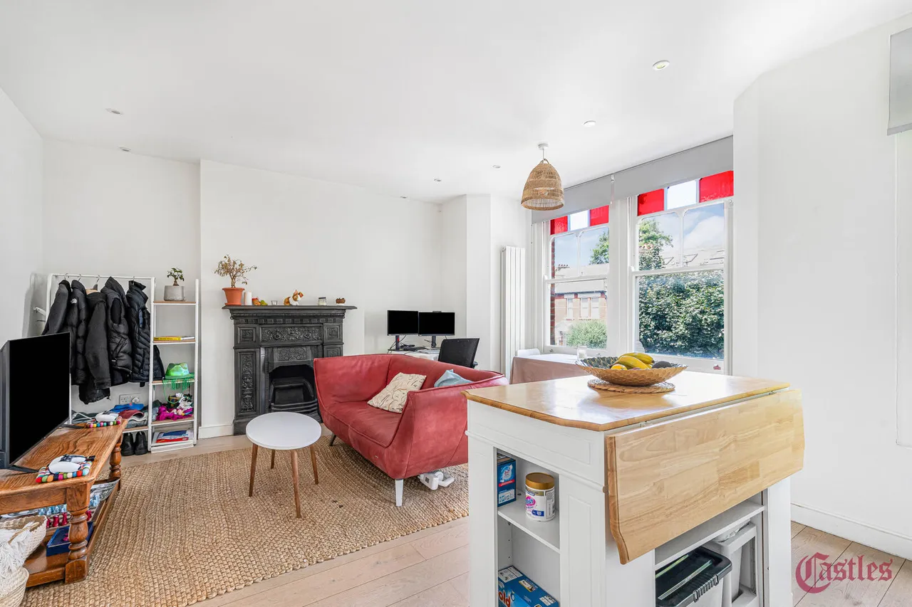 Mount View Road, N4, photo 8