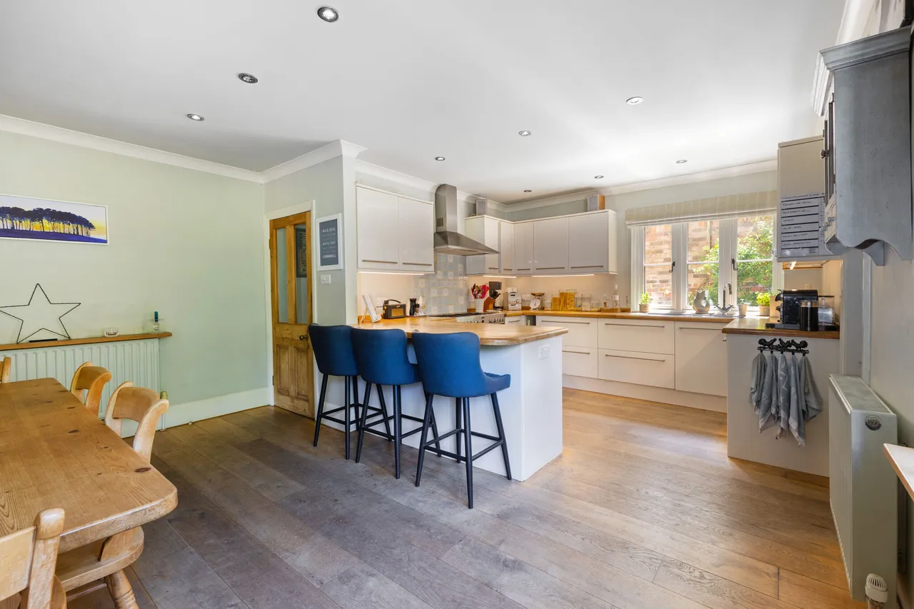 Kings Hill, Beech, GU34, photo 5