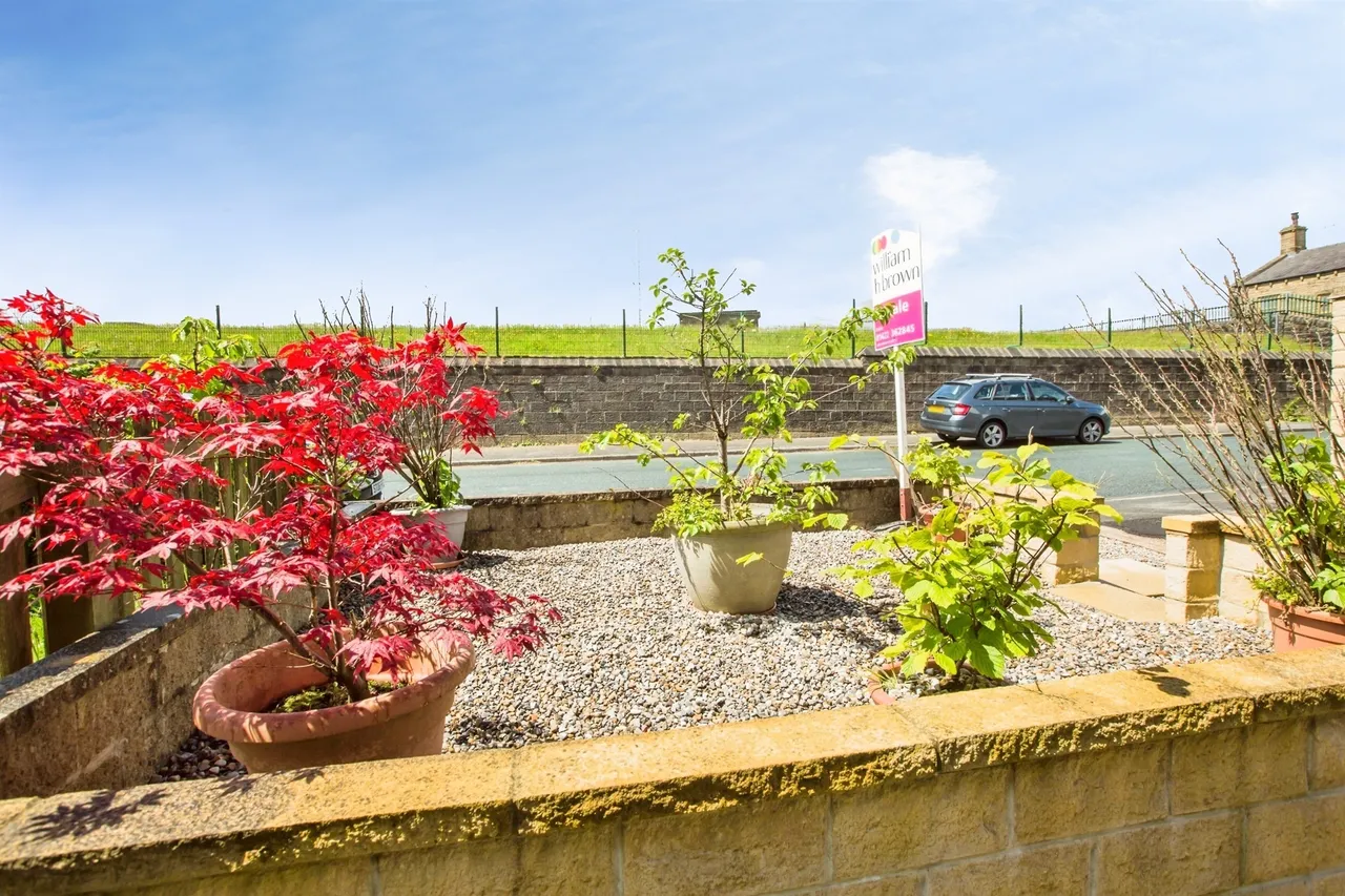 Vicar Park Road, HALIFAX, photo 6