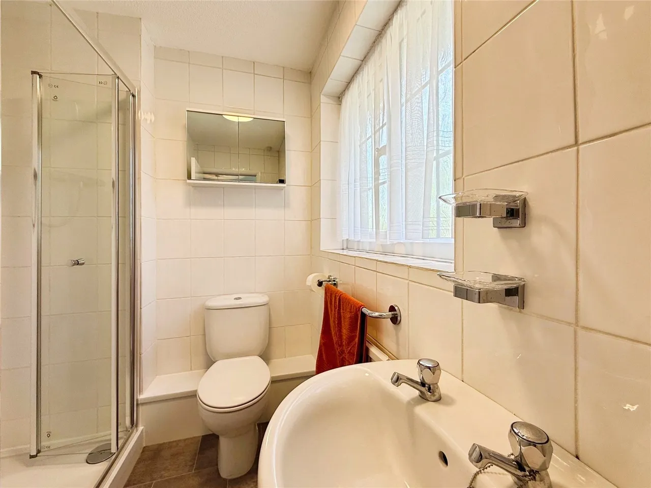 Henley Drive, Frimley Green, Camberley, Surrey, GU16 6NE, photo 12