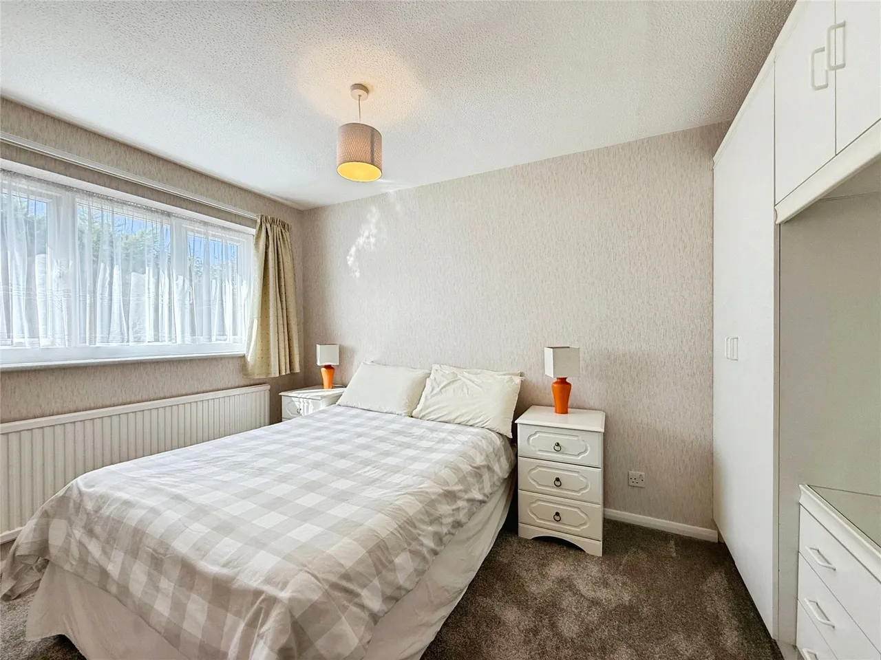 Henley Drive, Frimley Green, Camberley, Surrey, GU16 6NE, photo 5
