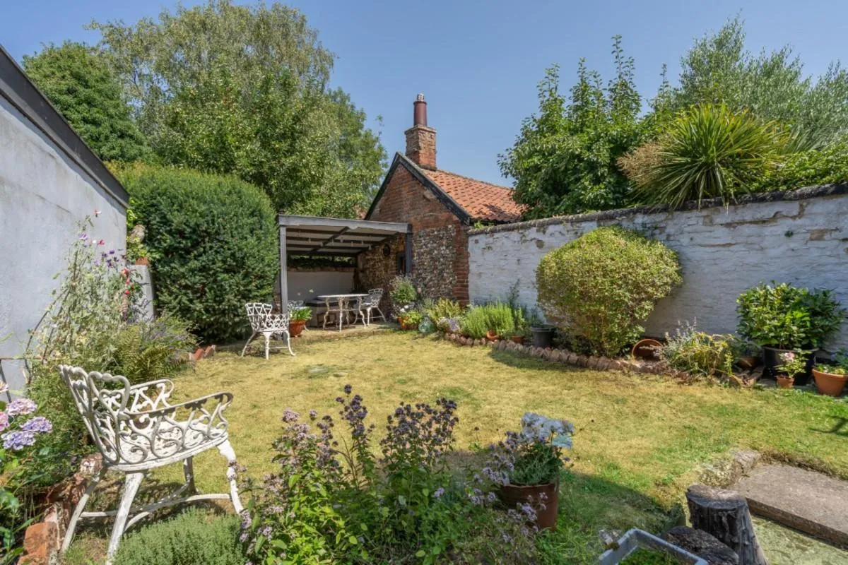 Pople Street, Wymondham, NR18, photo 20