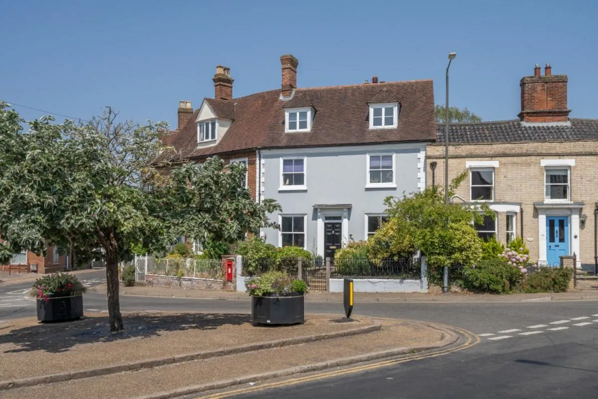 3 bed house for sale, Pople Street, Wymondham, NR18