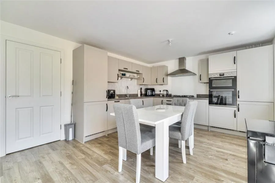 Baileys Crescent, Abingdon, OX14, photo 11