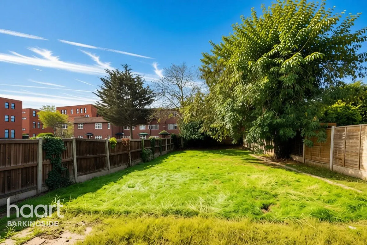 Beattyville Gardens, Barkingside, IG6, photo 17