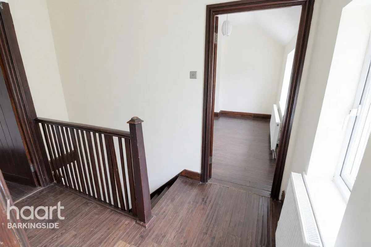 Beattyville Gardens, Barkingside, IG6, photo 14