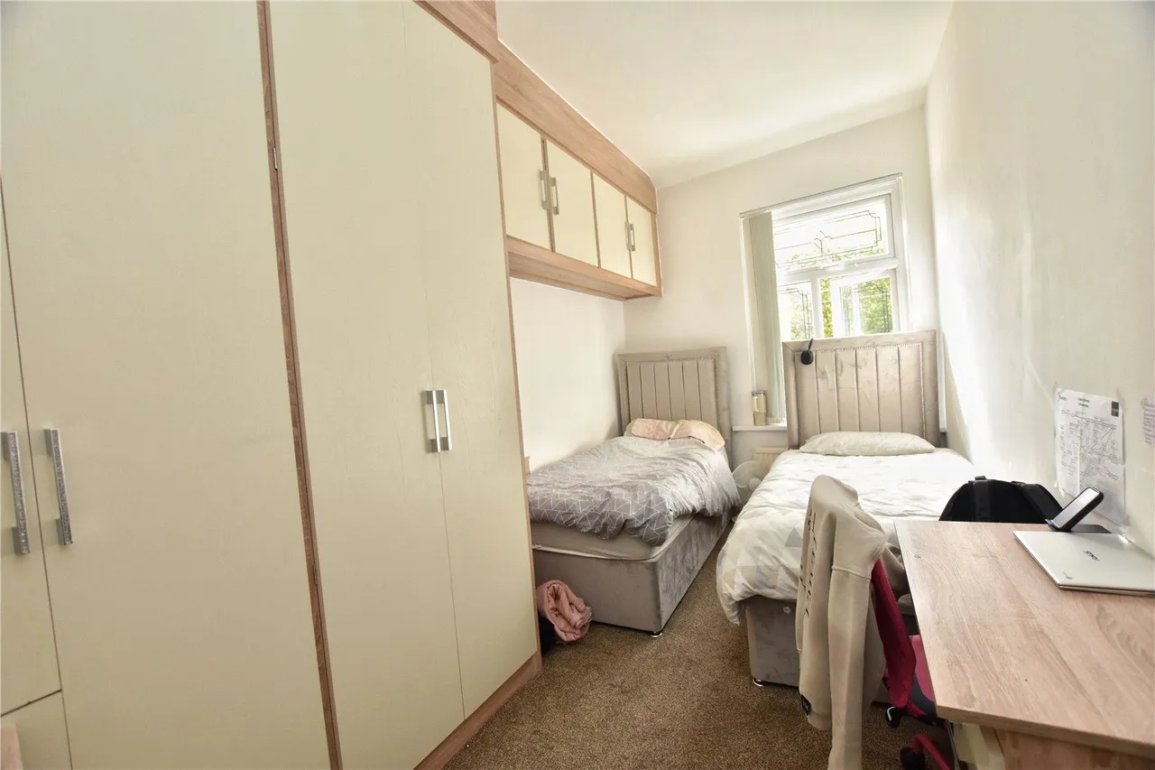 Manchester Road, Heywood, OL10, photo 10