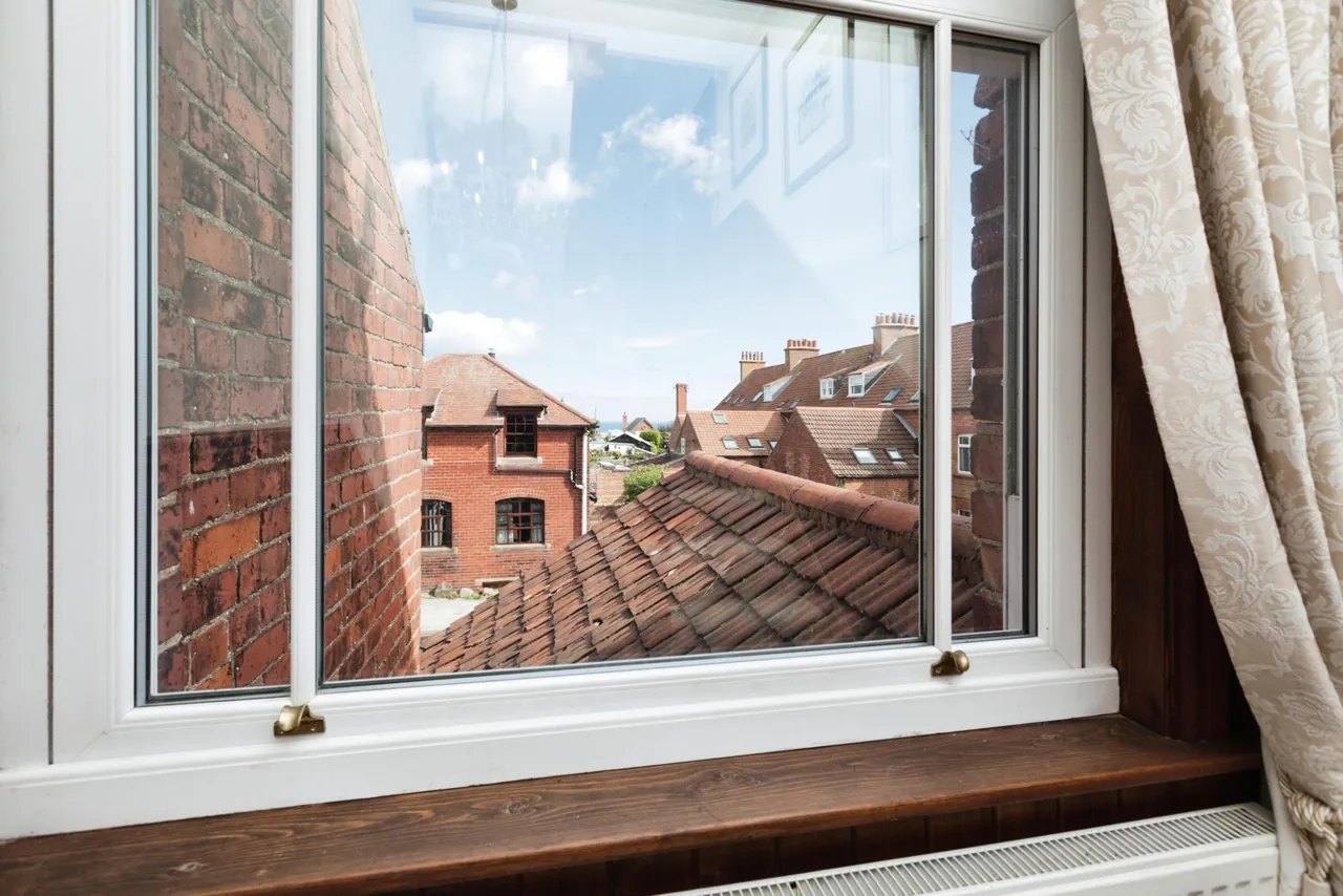 Station Road, Whitby, YO22, photo 21