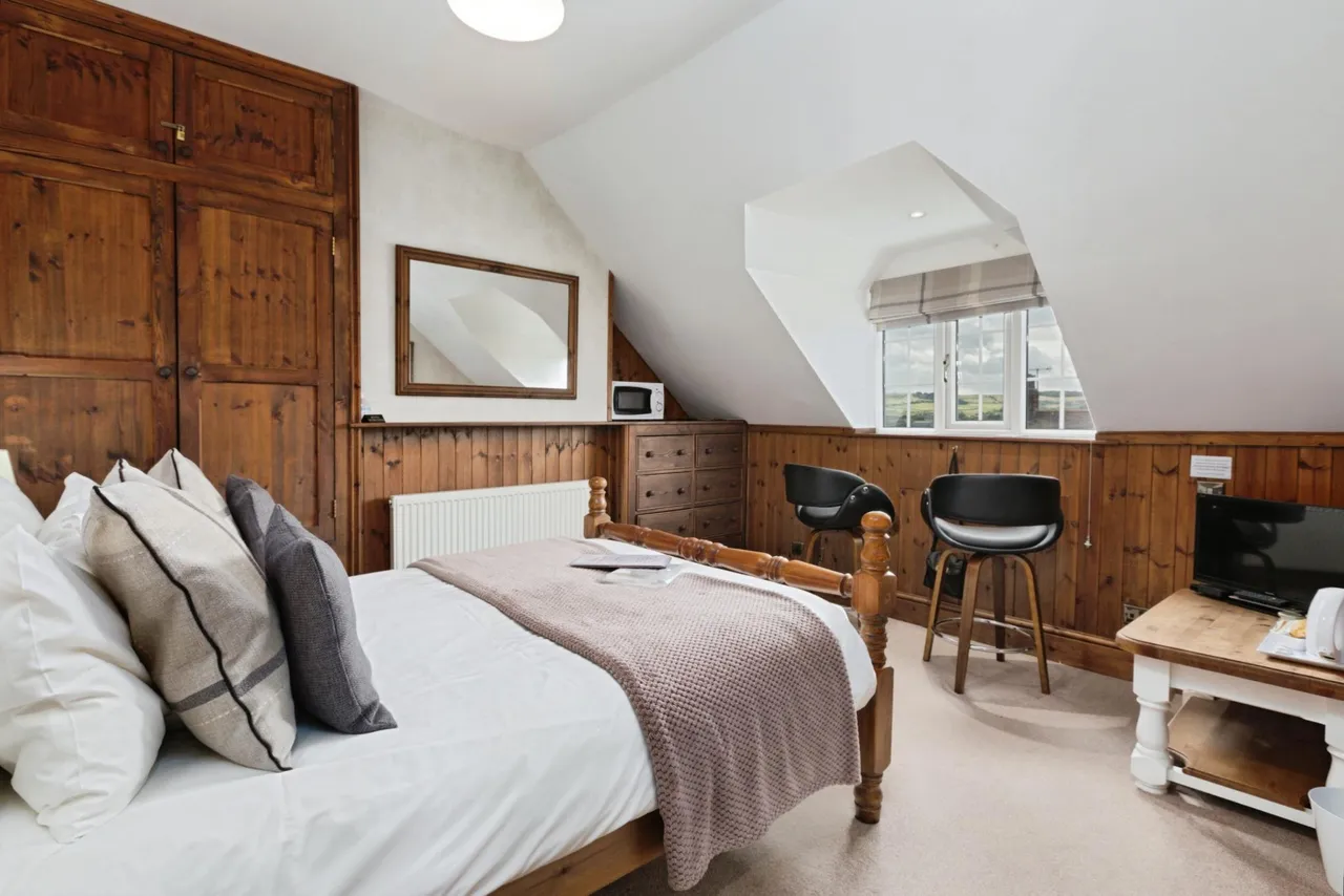 Station Road, Whitby, YO22, photo 24