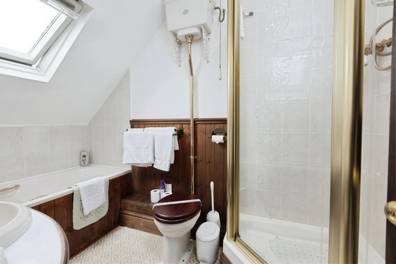 Station Road, Whitby, YO22, photo 25